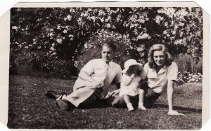 Nancy, Larry and Penelope in 1942